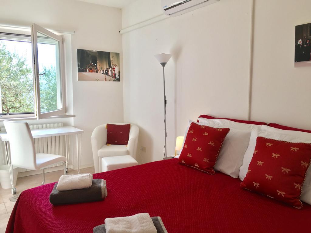 Assisi Villa Randr San Vitale Phòng bức ảnh